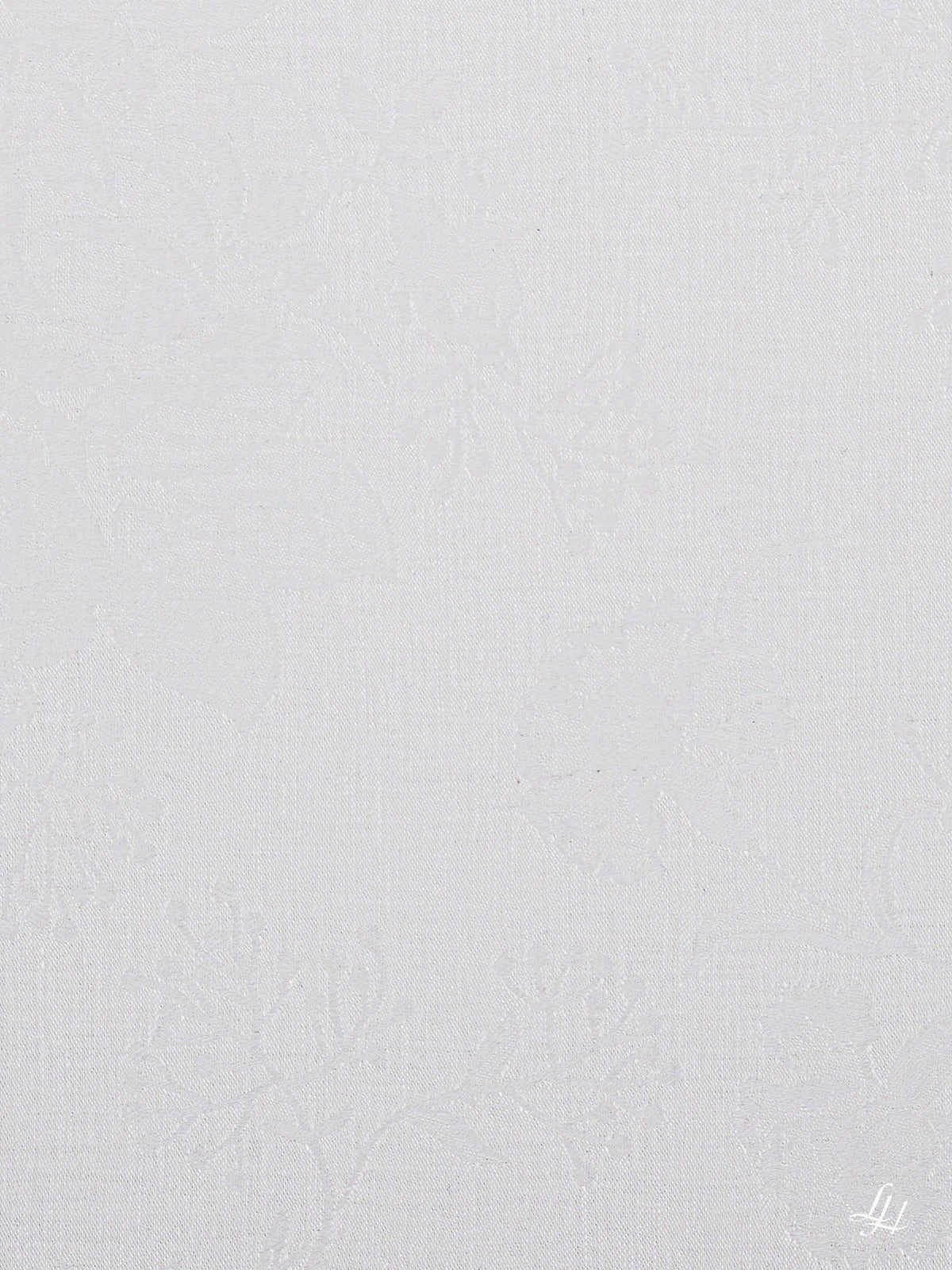 Bettbezug aus Reinleinen-Damast mit Muster Nelke in Weiß im Detail