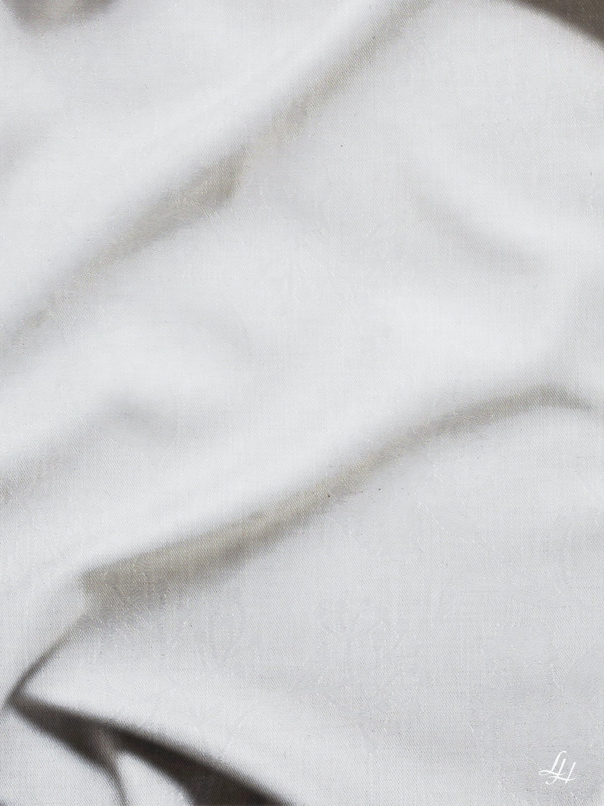 Bettbezug aus Reinleinen-Damast mit Muster Nelke in Weiß die Struktur