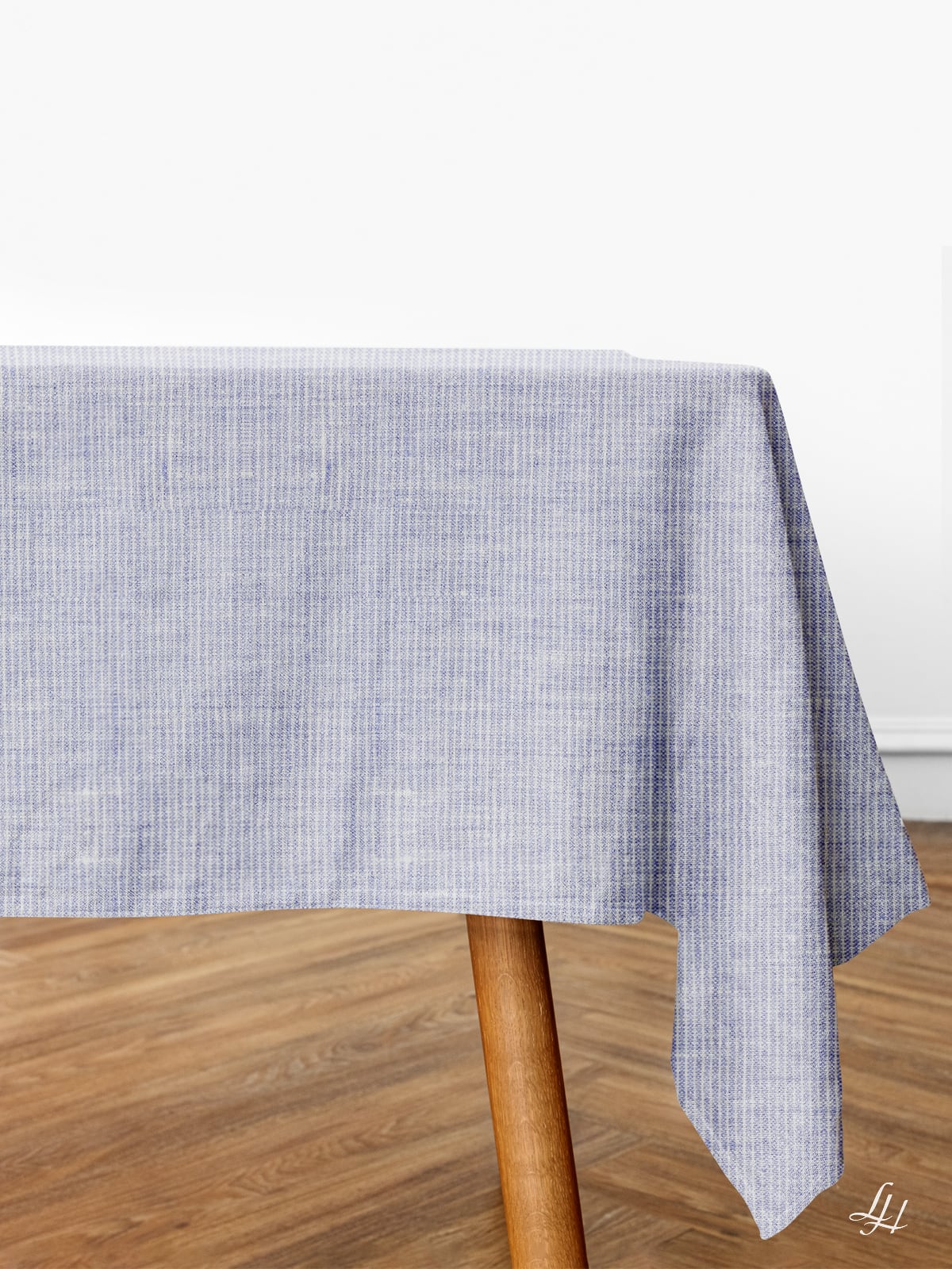 Tischtücher aus Reinleinen-fein mit feinen Querstreifen in Blau; Beispielbild