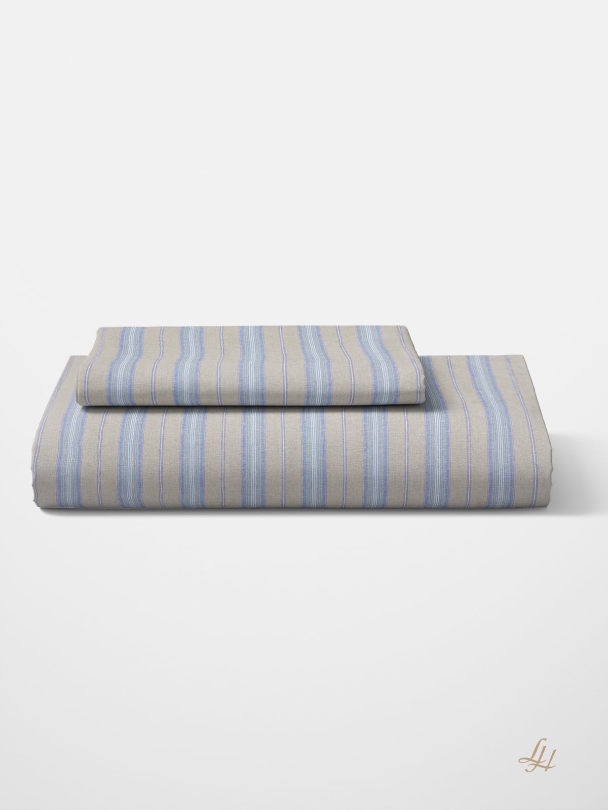 Bettbezug aus Reinleinen-mittelgrob mit farbigen Streifen in Blau gefaltet