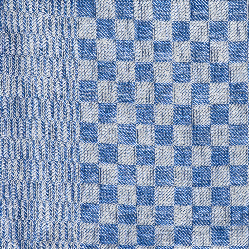 Geschirrtuch aus Reinleinen-Karo in Blau im Detail