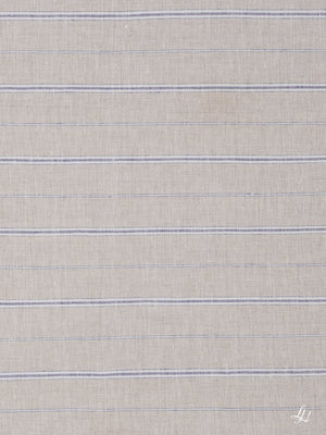 Kissen aus Reinleinen mit Querstreifen in Blau im Detail
