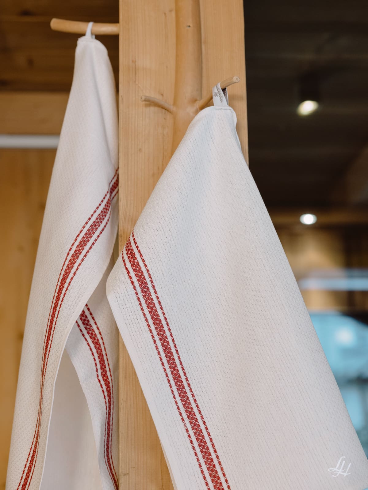 Saunatuch XL Gerstenkorn in Rot – Produktdetail